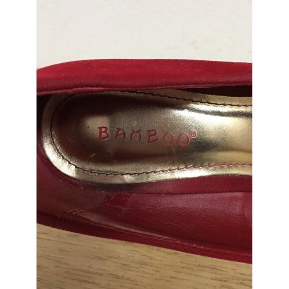 Bamboo Red Closer Toe Heels With Bow And Beaded Fl - Picture 6 of 7